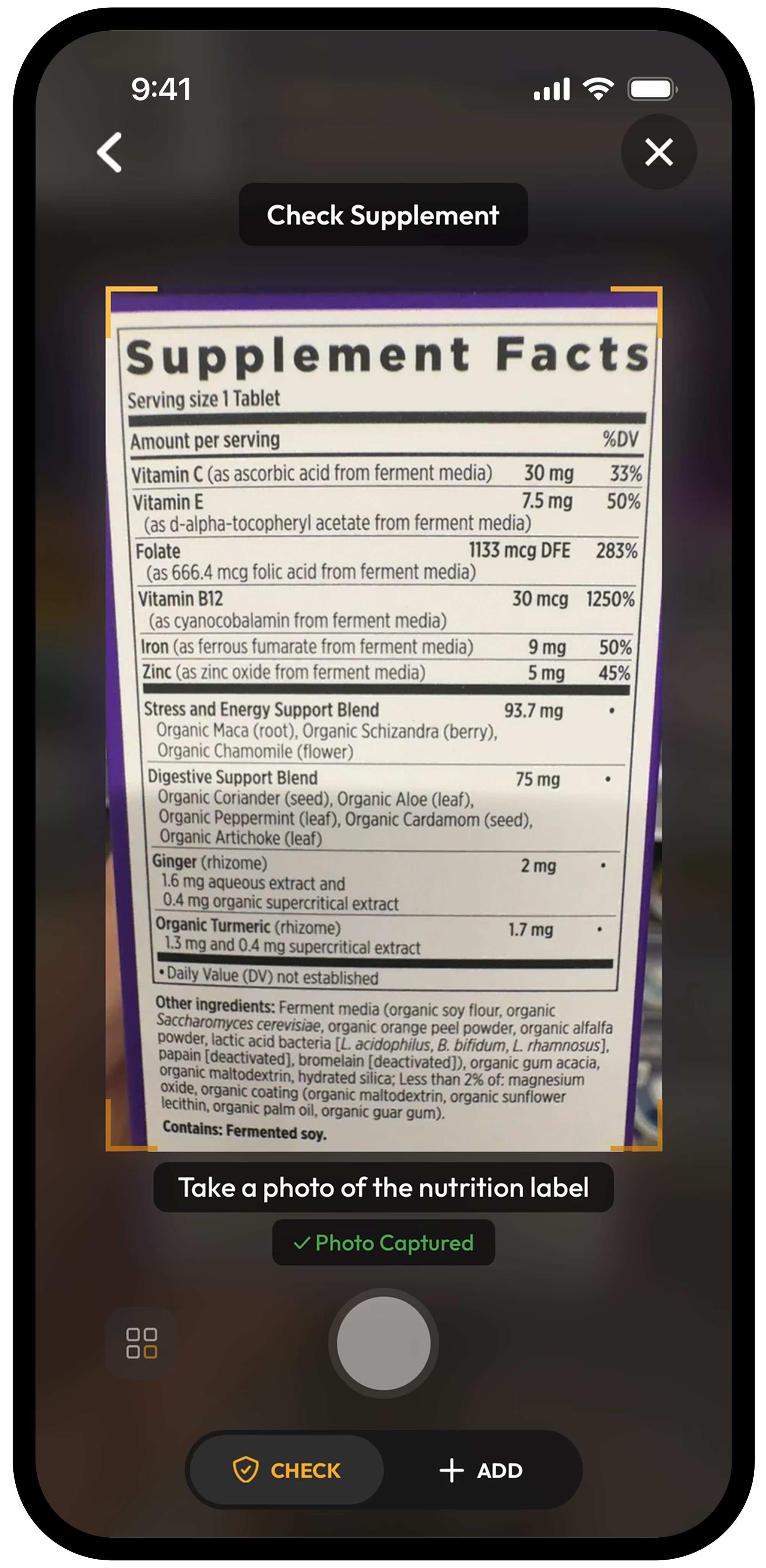 MyVitaAI camera scanning a supplement nutrition label